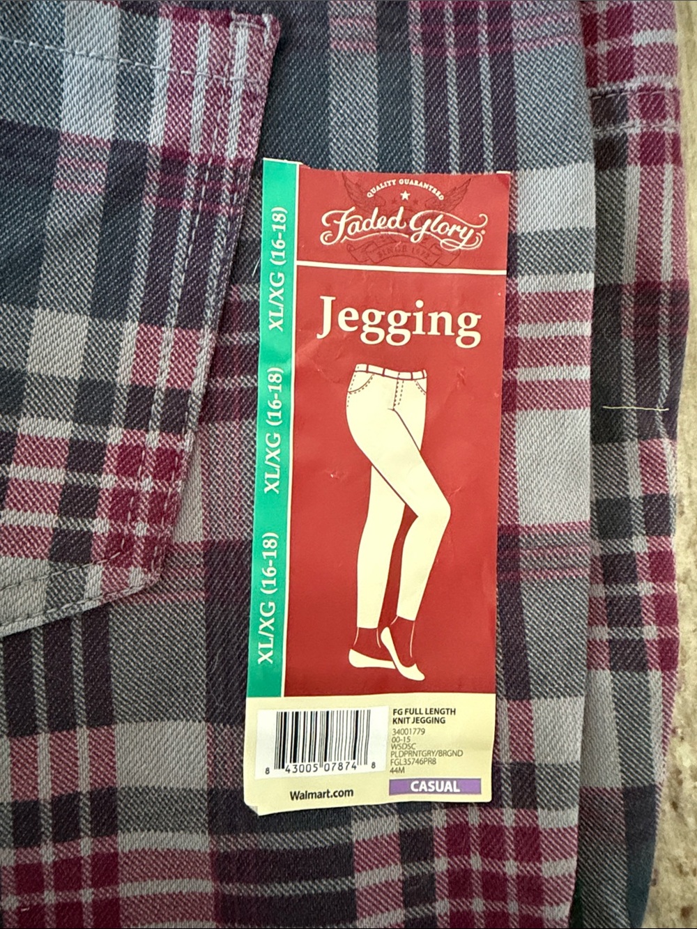 Faded Glory Gray and Burgundy Plaid Jeggings - Picture 2 of 7
